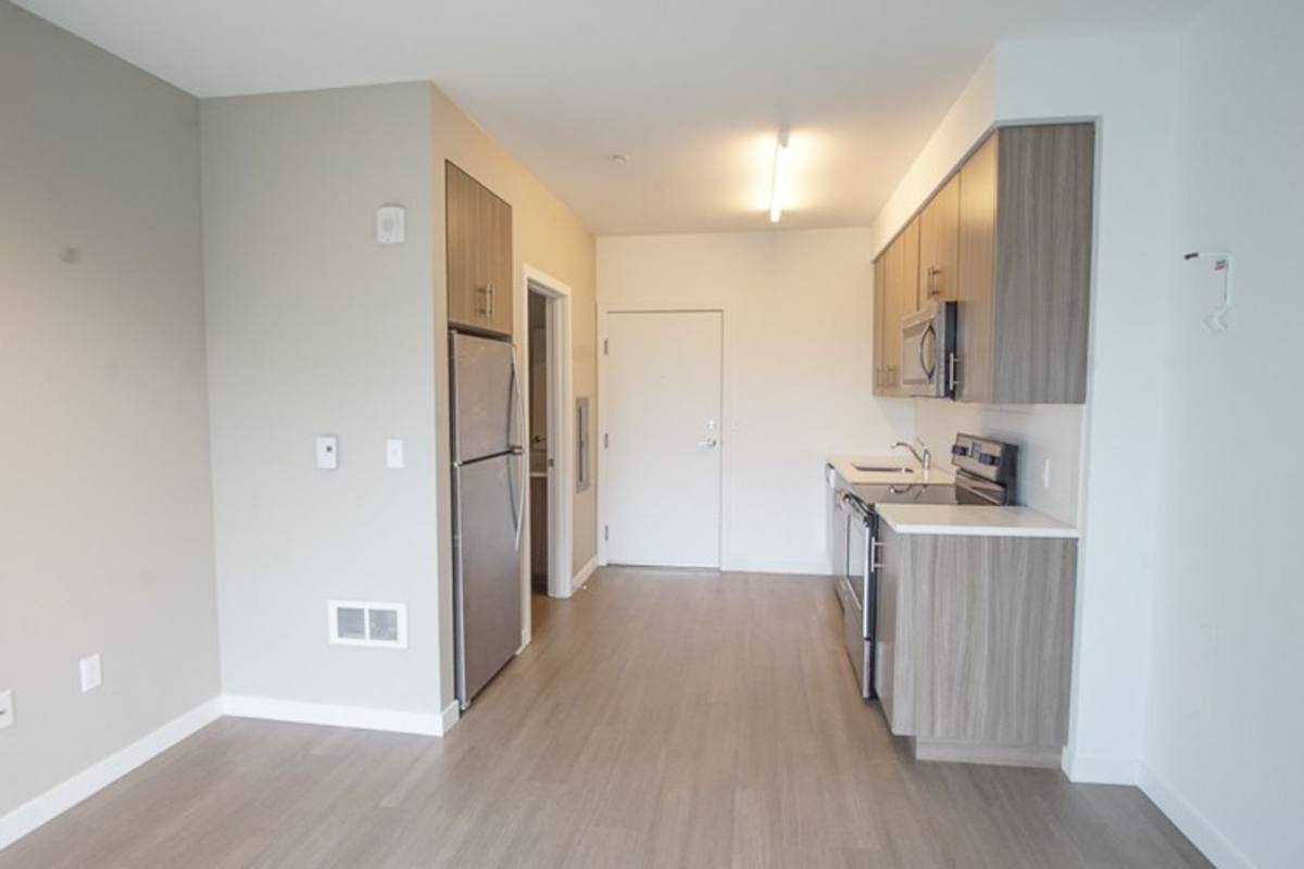 Apartment for rent at 1313 SE Spokane St, Portland, OR 97202