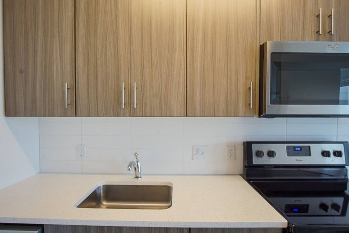 Apartment for rent at 1313 SE Spokane St, Portland, OR 97202