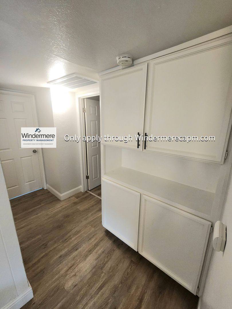 Apartment for rent at 3329 Jayanne Way, Carmichael, CA 95608