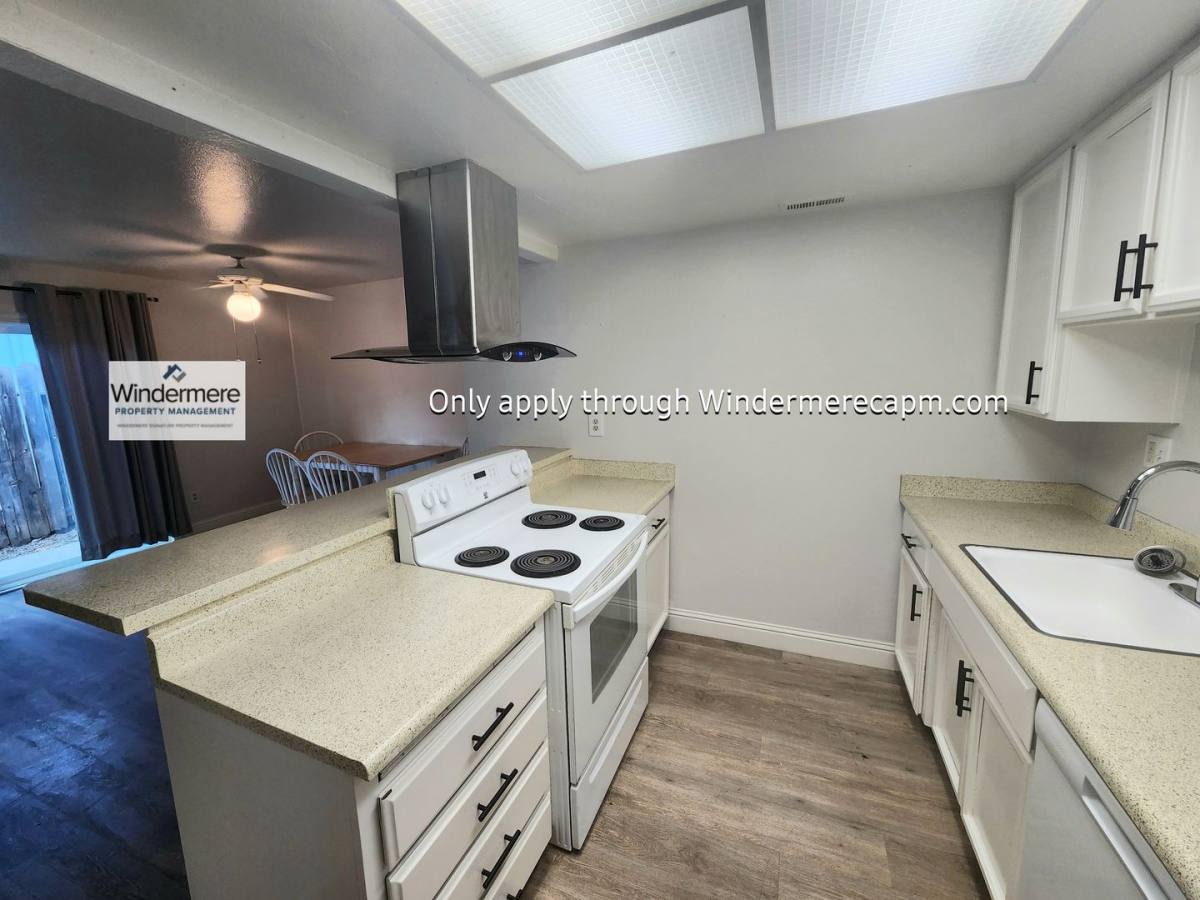 Apartment for rent at 3329 Jayanne Way, Carmichael, CA 95608