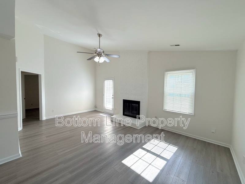 House for rent at 4013 Inglehurst Dr, Charlotte, NC 28273
