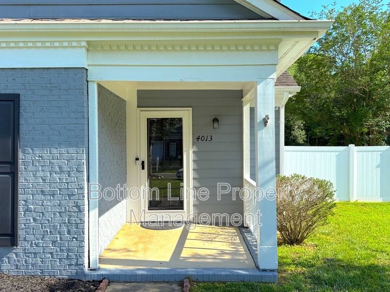 House for rent at 4013 Inglehurst Dr, Charlotte, NC 28273