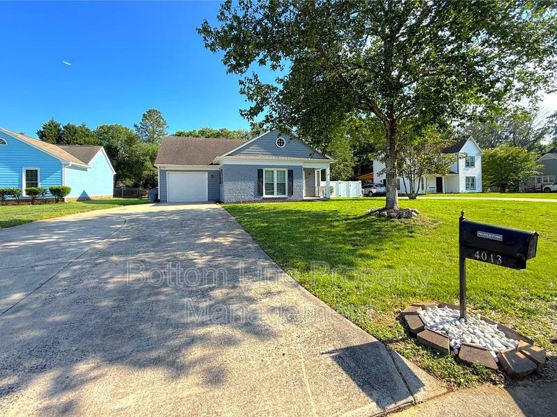 House for rent at 4013 Inglehurst Dr, Charlotte, NC 28273