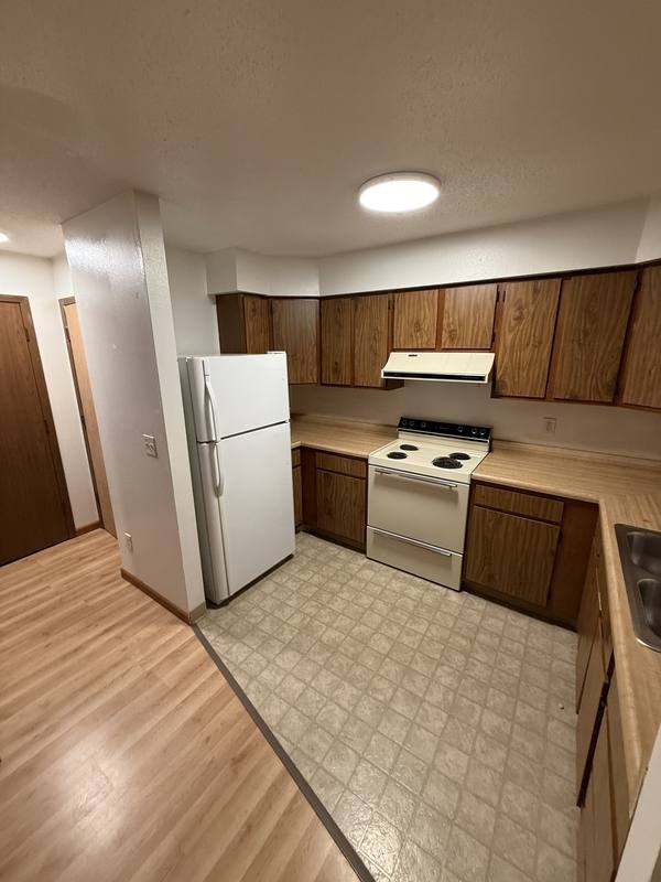 Apartment for rent at 725 S 11th St #21, Nevada, IA 50201
