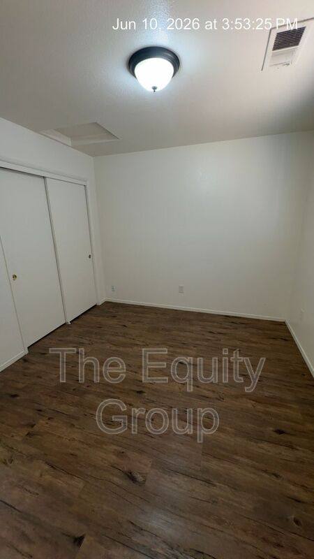 Apartment for rent at 569 N Elmwood Ave #8, Lindsay, CA 93247