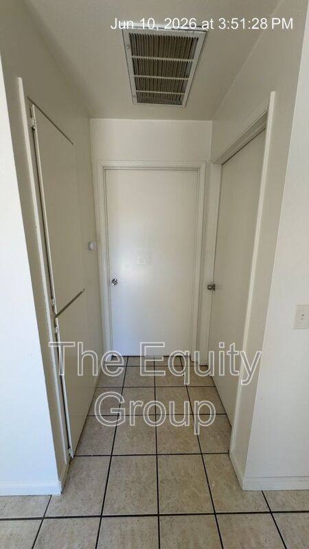 Apartment for rent at 569 N Elmwood Ave #8, Lindsay, CA 93247