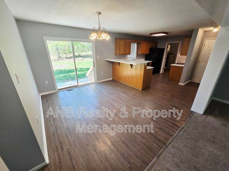 House for rent at 4240 Williams Mill Rd, Burlington, NC 27215
