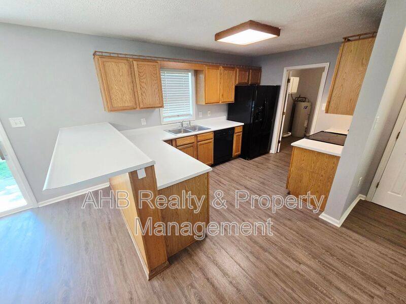 House for rent at 4240 Williams Mill Rd, Burlington, NC 27215