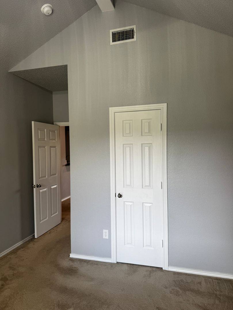 House for rent at 10008 York Ave, Lubbock, TX 79424