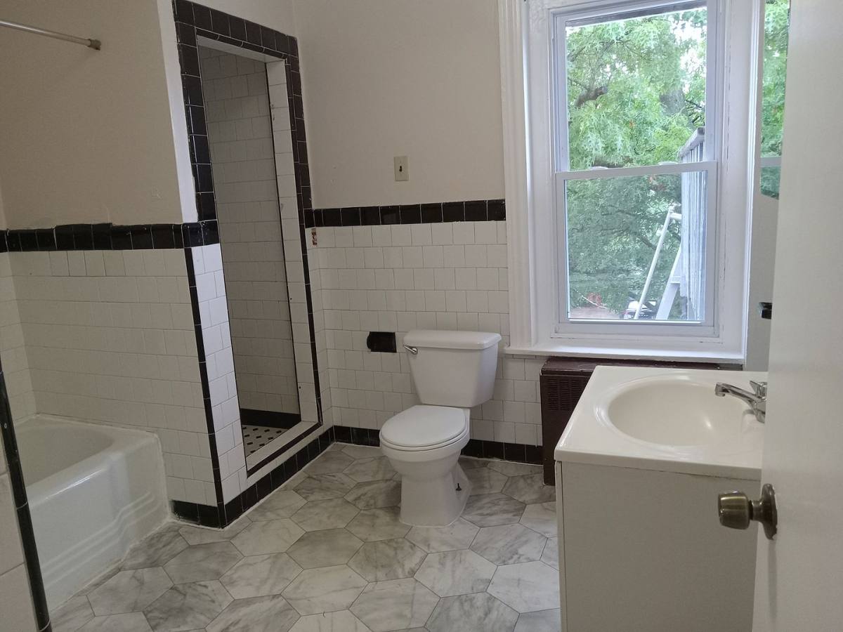 Apartment for rent at 52 N Pearl St, Bridgeton, NJ 08302