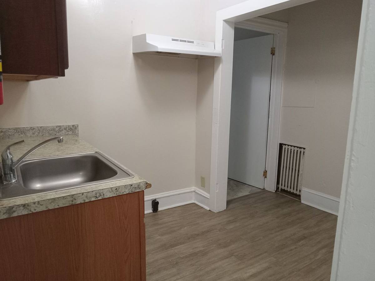 Apartment for rent at 52 N Pearl St, Bridgeton, NJ 08302