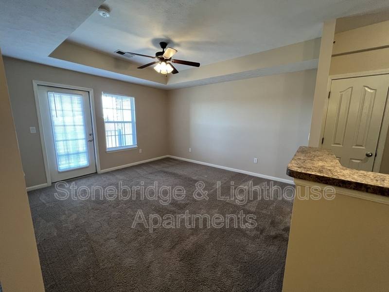 Apartment for rent at 1101 Stonebench Circle, Jeffersonville, IN 47130