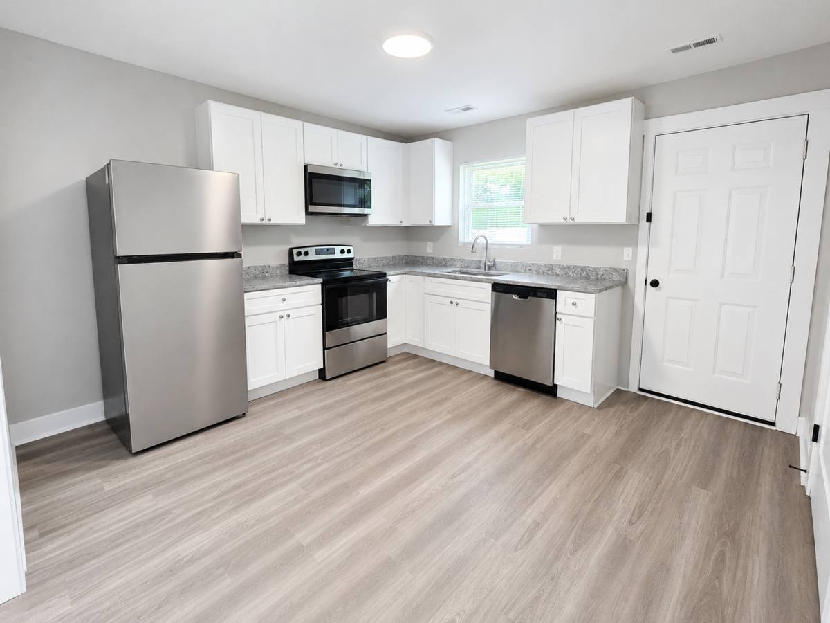 Apartment for rent at 665-681 W Eastland, Gallatin, TN 37066