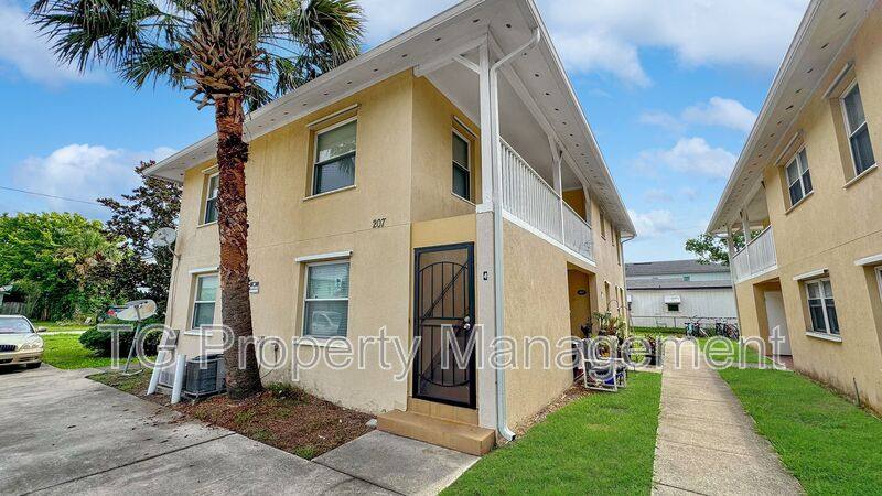 Condo for rent at 207 7th St S #1, Jacksonville Beach, FL 32250