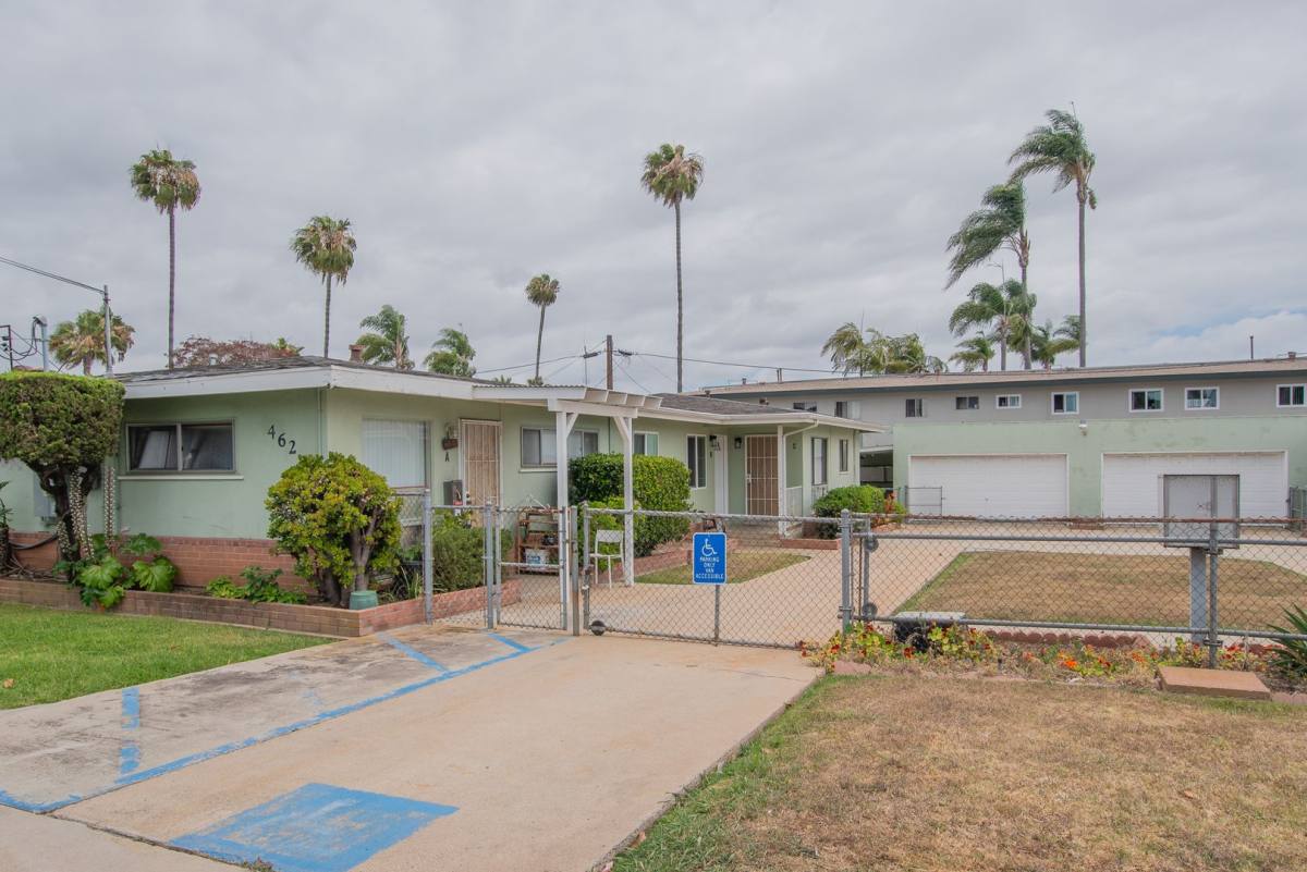 Apartment for rent at 462 Davidson St, Chula Vista, CA 91910