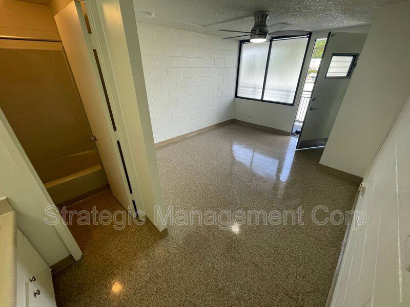 Apartment for rent at 1301 Lusitana St #810, Honolulu, HI 96814