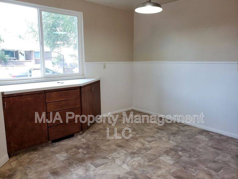 Apartment for rent at 352 E Hampton Ave Main #1, Salt Lake City, UT 84111