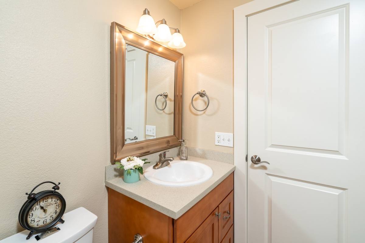 Apartment for rent at 10328 NE 189th St, Bothell, WA 98011