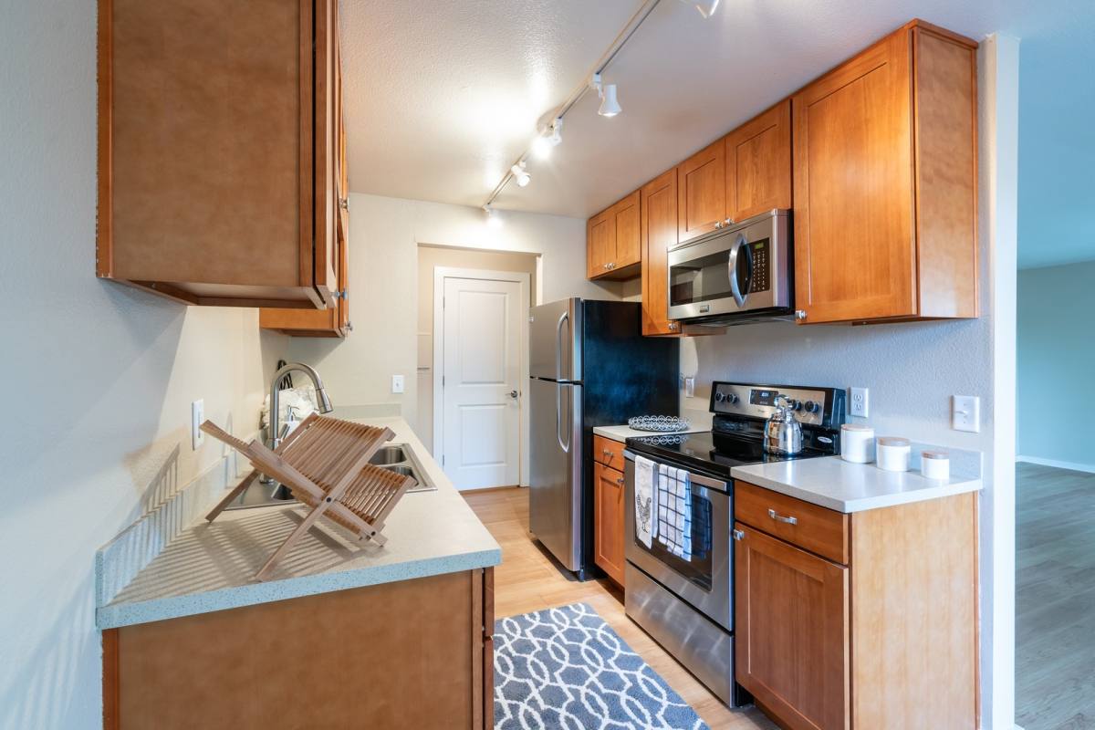 Apartment for rent at 10328 NE 189th St, Bothell, WA 98011