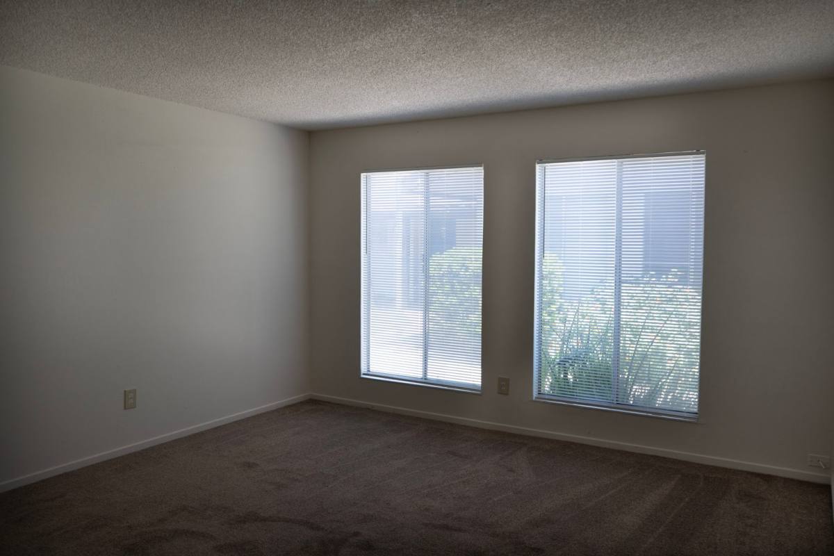 Apartment for rent at 33 W Santa Ana Ave, Clovis, CA 93612