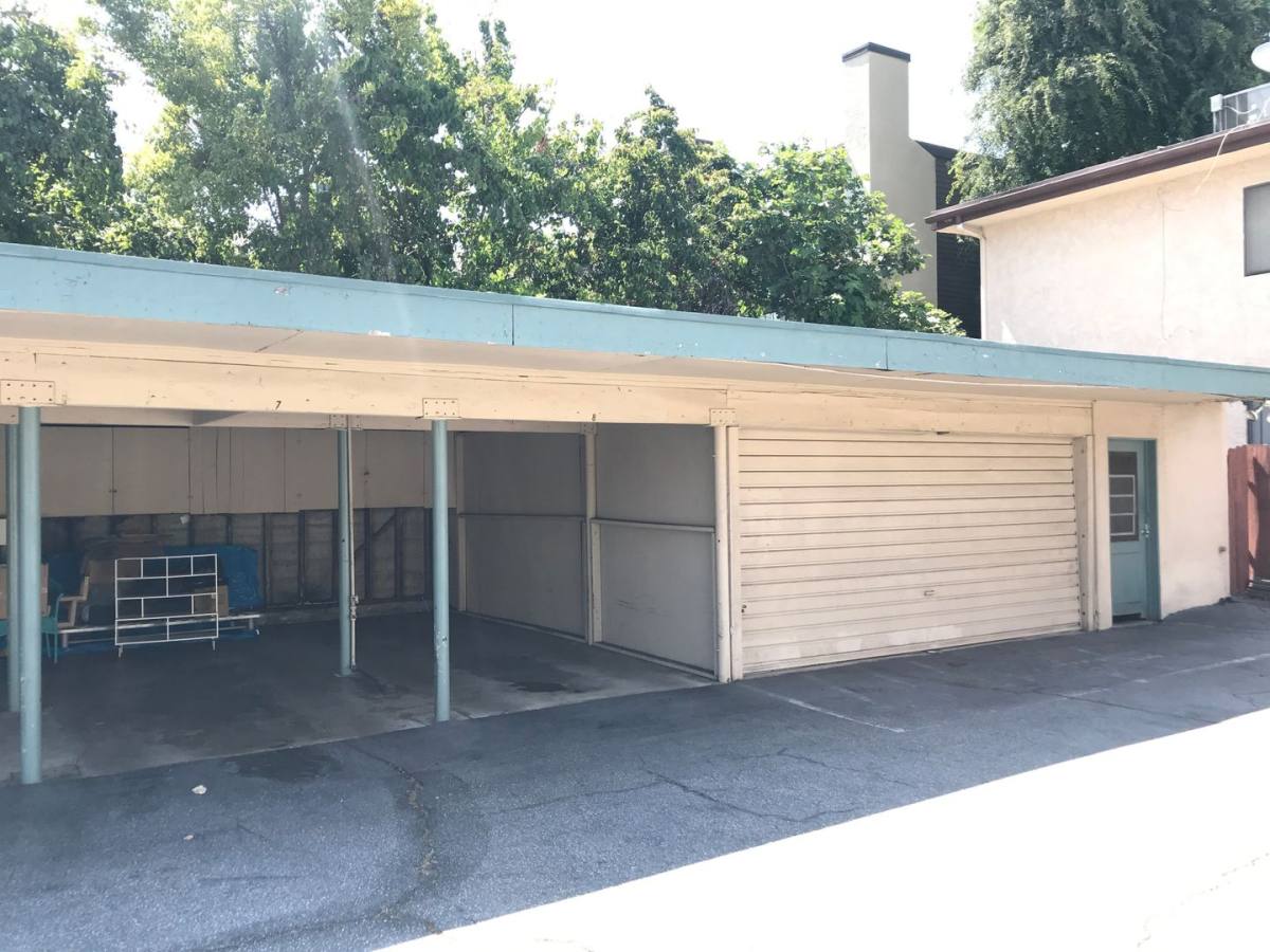 Apartment for rent at 47-49 N Craig Ave, Pasadena, CA 91107