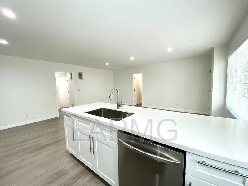 House for rent at 3666 Watseka Ave #2, Los Angeles, CA 90034