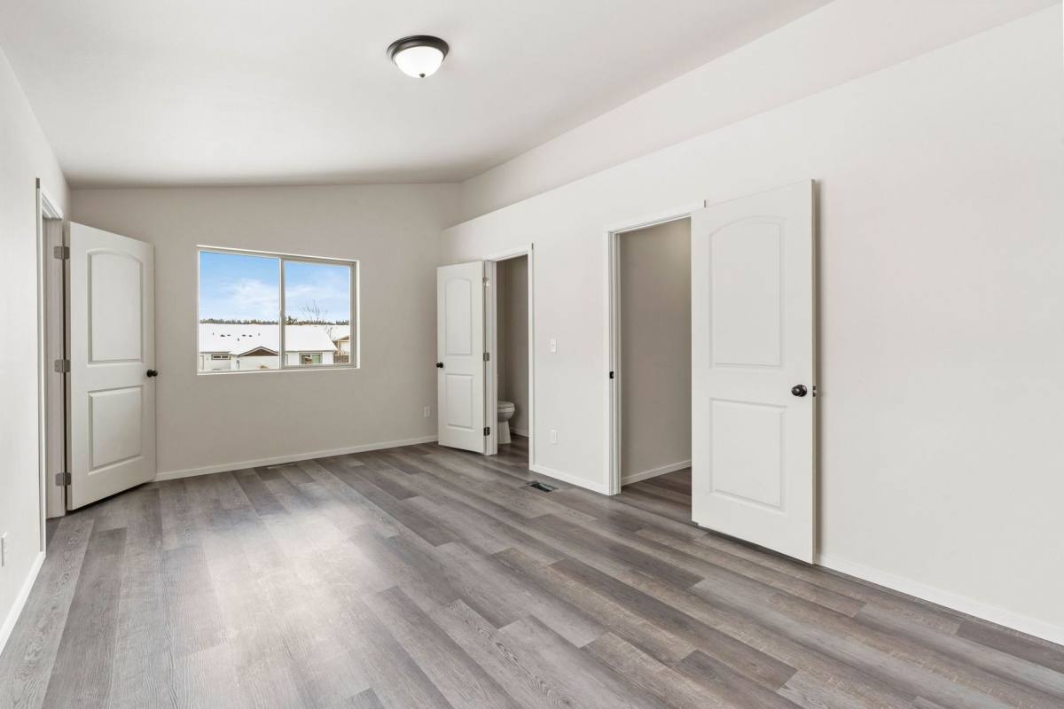 Apartment for rent at 7320 S Fruitvale Rd, Cheney, WA 99004