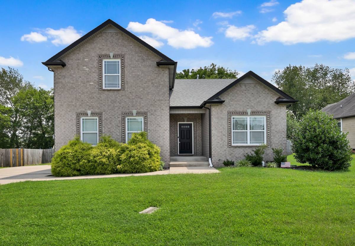 987 Promenade Dr, Adams, TN 37010 - House for Rent