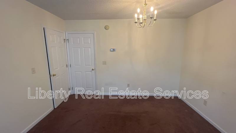 Apartment for rent at 1100 Pineland Ave #8E, Hinesville, GA 31313