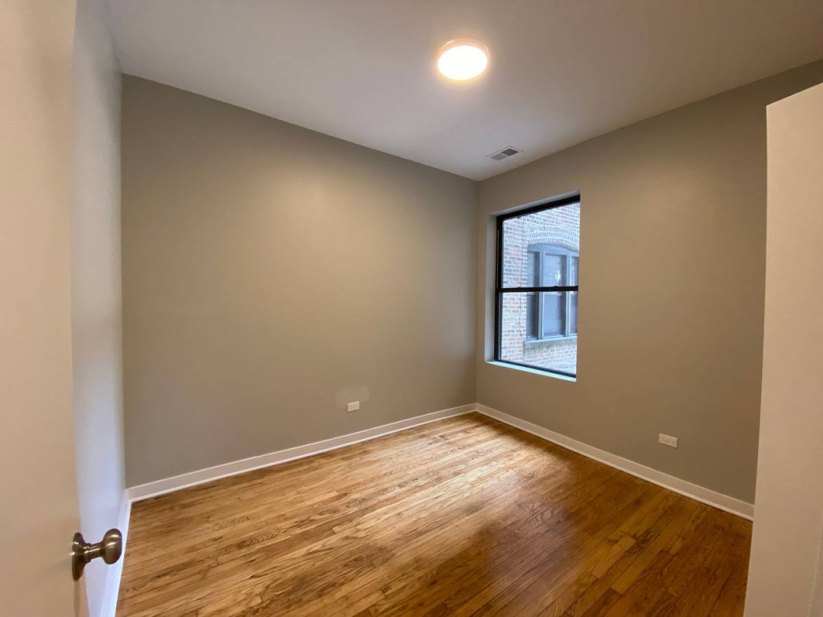 Apartment for rent at 1739-1745 W Wallen Ave, Chicago, IL 60626
