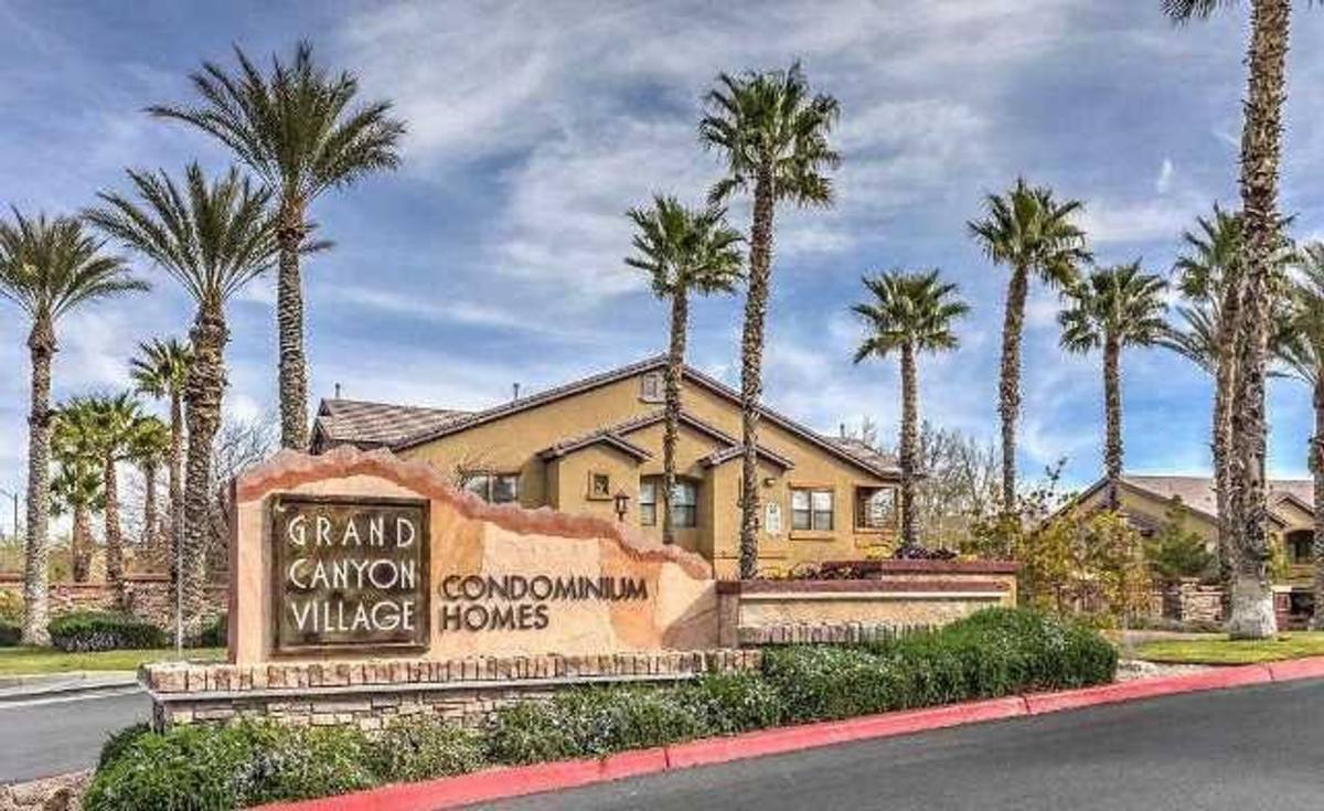 Apartment for rent at 8250 N Grand Canyon Dr, Las Vegas, NV 89166