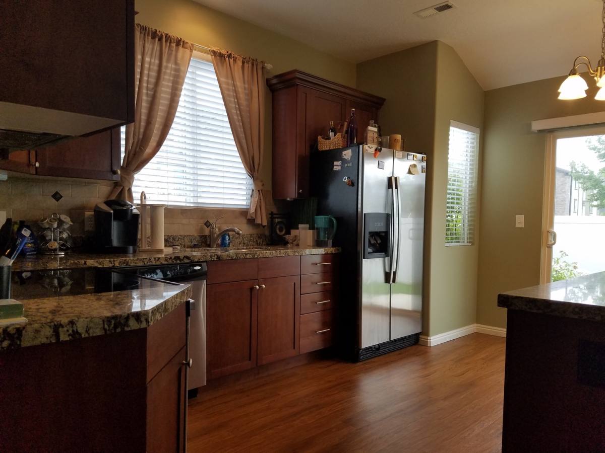 Townhouse for rent at 655 N 310 W, Centerville, UT 84014