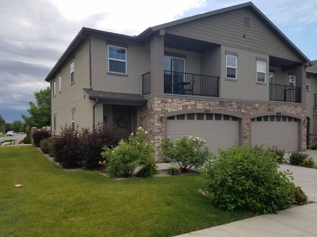 Townhouse for rent at 655 N 310 W, Centerville, UT 84014