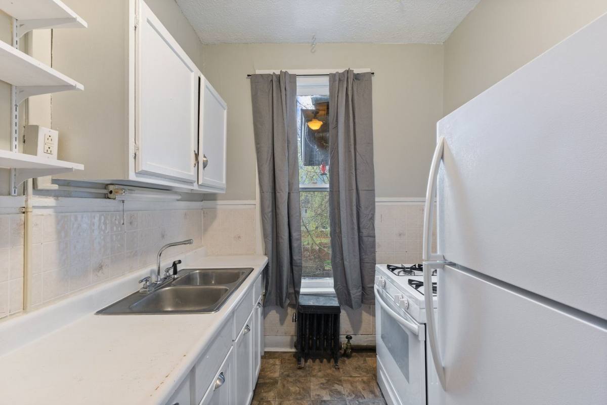 Apartment for rent at 940 Woodruff Place Middle Dr, Indianapolis, IN 46201