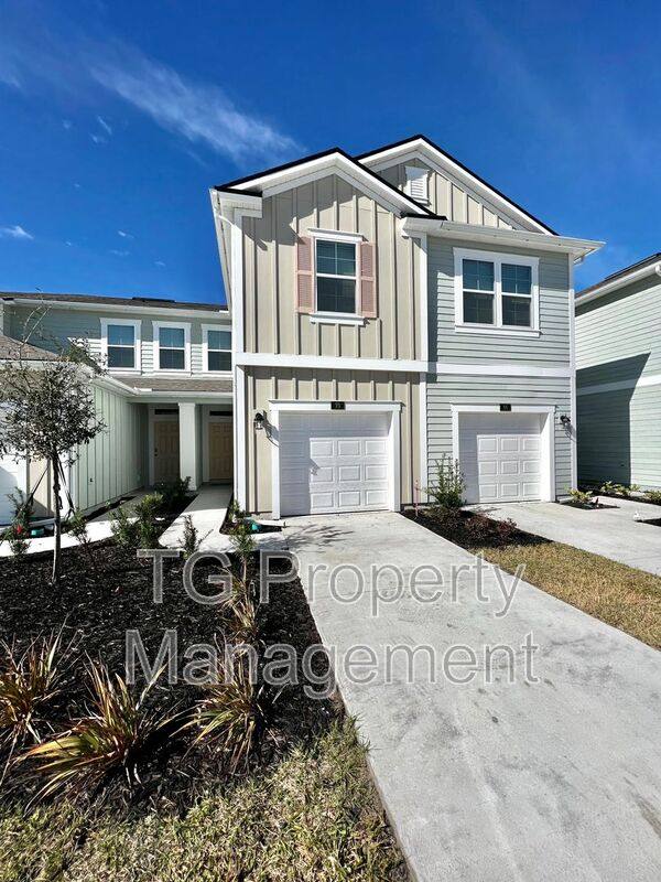 Townhouse for rent at 70 Oarsman Crossing Dr, Saint Augustine, FL 32095
