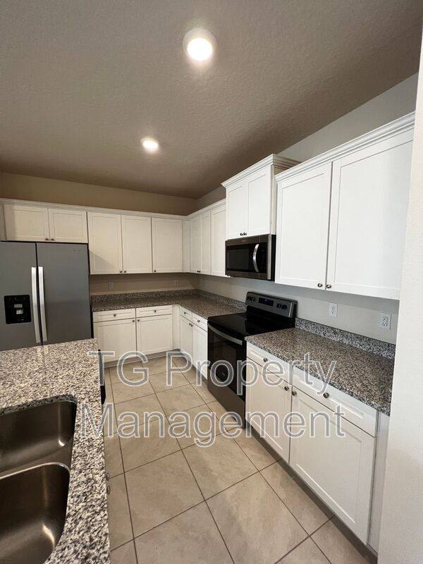 Townhouse for rent at 70 Oarsman Crossing Dr, Saint Augustine, FL 32095