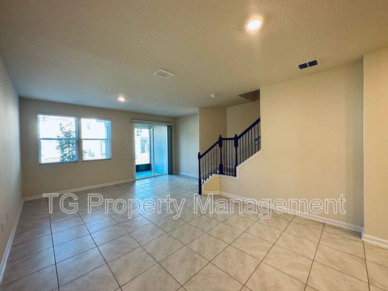 Townhouse for rent at 70 Oarsman Crossing Dr, Saint Augustine, FL 32095