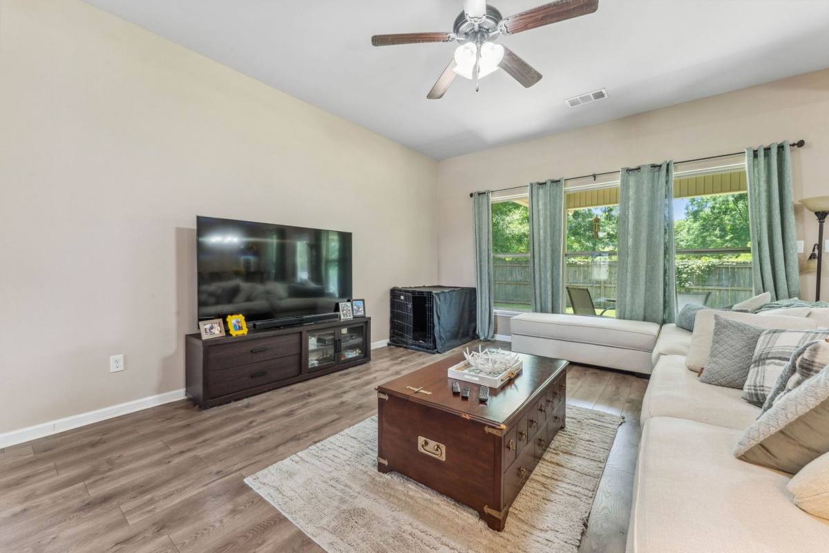 House for rent at 1041 Berkshire Dr, Pearl River, LA 70452