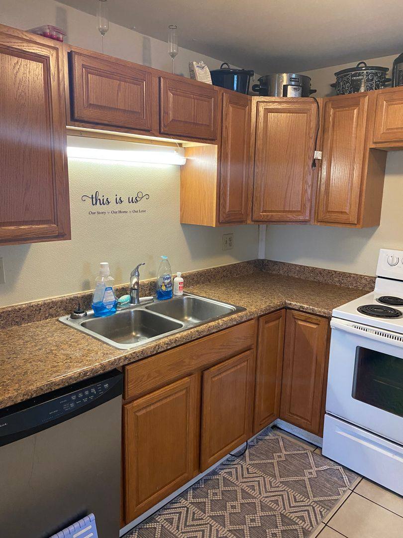 Apartment for rent at 146 State Route 104, Ontario, NY 14519