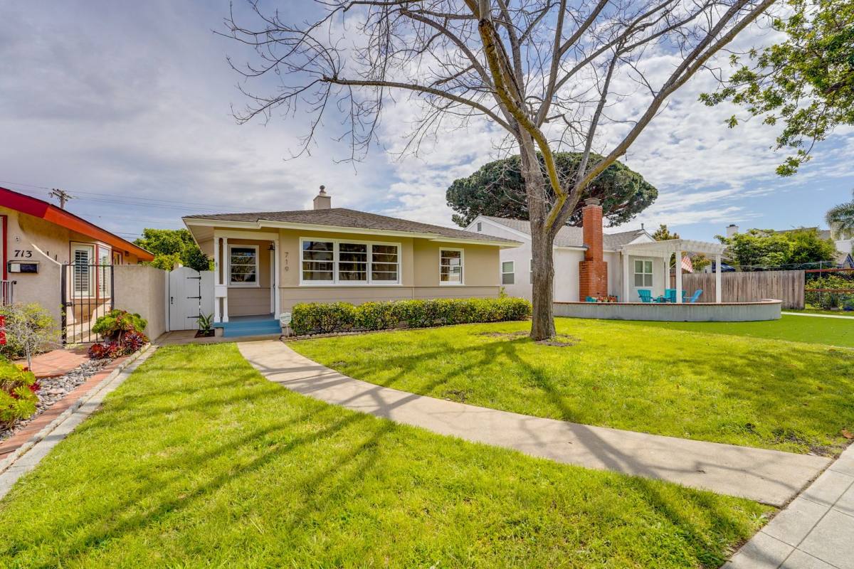 House for rent at 719 I Ave, Coronado, CA 92118
