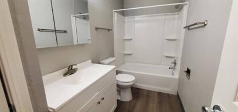 Townhouse for rent at 983 7th St #D, Menasha, WI 54952