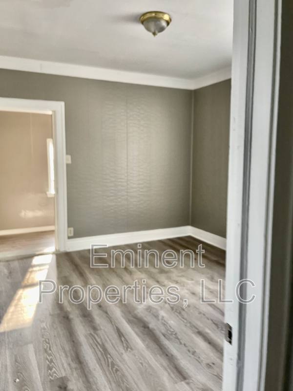 Apartment for rent at 8226 S Marshfield Ave #3, Chicago, IL 60620