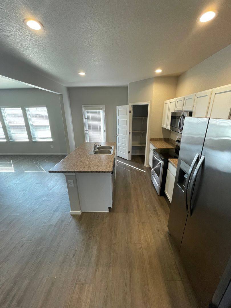 House for rent at 12928 Candace Way, Saint Hedwig, TX 78152