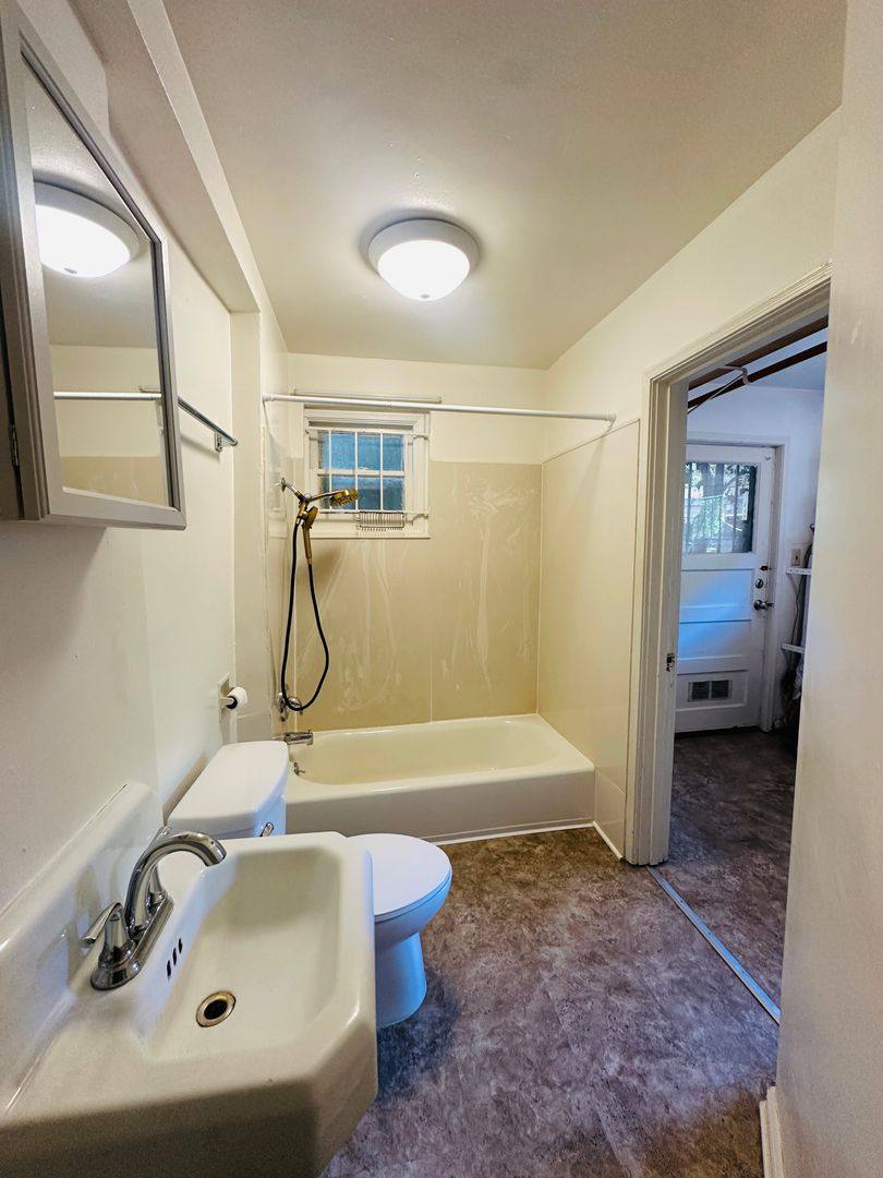 Apartment for rent at 1630 Woolsey St, Berkeley, CA 94703