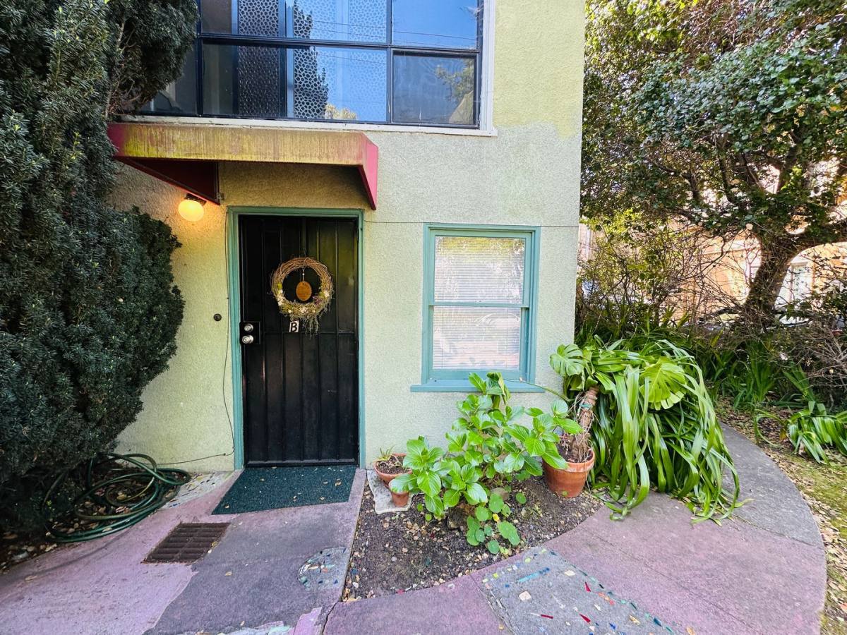 Apartment for rent at 1630 Woolsey St, Berkeley, CA 94703