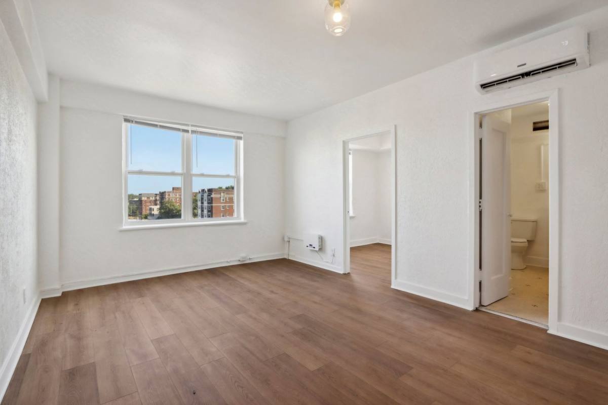 Apartment for rent at 26 E 14th St, Indianapolis, IN 46202