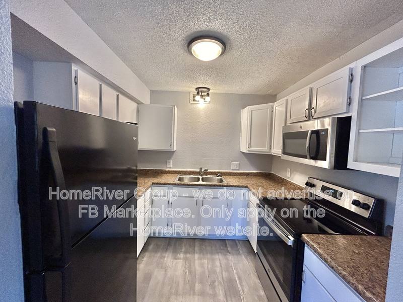 House for rent at 625 S 14th St, Saint Joseph, MO 64501