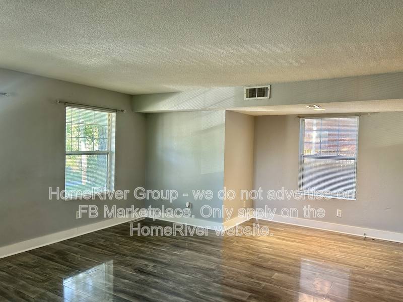 House for rent at 625 S 14th St, Saint Joseph, MO 64501