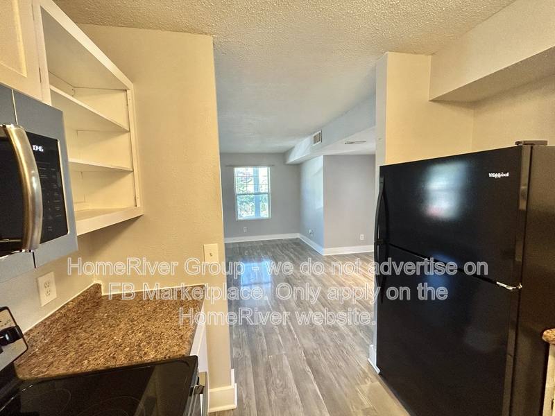 House for rent at 625 S 14th St, Saint Joseph, MO 64501