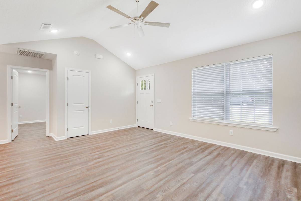 House for rent at 561 Church Circle, Jesup, GA 31545